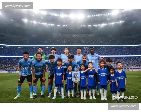 恩怨重逢！梭鱼湾球迷赛前另类 “问候” 前恒大门将霍深坪