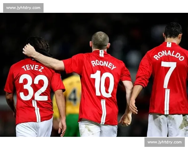 曼联死忠网红飞铲特维斯酿冲突！野兽 4 球回击梦剧场嘘声