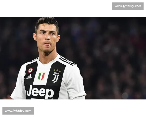 文班亚马复刻 C 罗经典 Siuuu!跨界致敬点燃体育圈共鸣 文班亚马复刻 C 罗经典 Siuuu!跨界致敬点燃体育圈共鸣