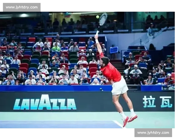 贝尔赫斯直落两盘横扫奥佩尔卡，强势晋级巡回赛决赛