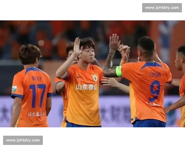 泰山俱乐部严正辟谣克雷桑转会传闻：不实信息扰乱军心