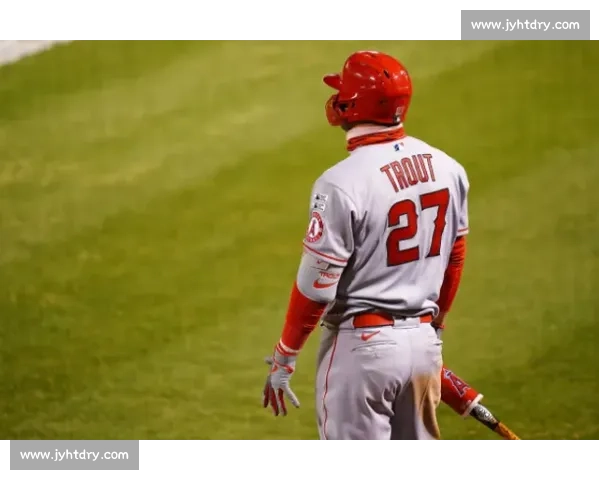 特劳特关键追平轰点燃反攻 天使终场前逆转国民