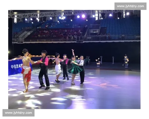 千名舞者齐聚蓉城 共舞世运华章