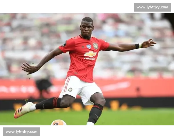 博格巴降薪加盟摩纳哥！32 岁光膀子秀肌肉 + 花式颠球，禁赛后重寻职业生涯第二春